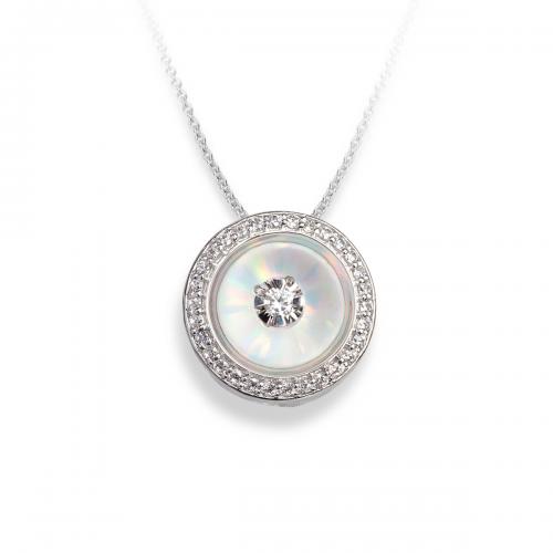Illusia Diamond Pendant