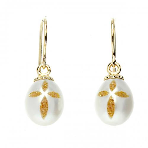 NFC Jewelry By Galatea: Momento Pearl Earrings For Iphone 7 and newer
